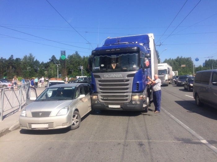 ДТП на ул. Жуковского ДТП на ул. Жуковского