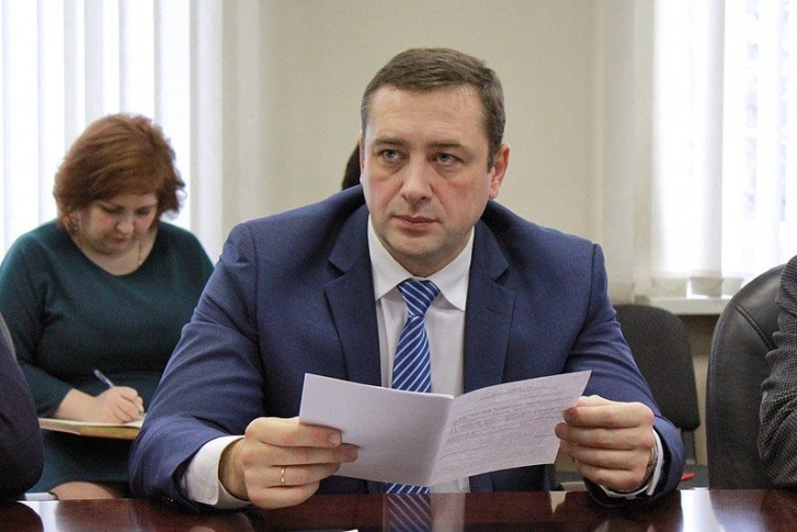 Ныне депутат муниципалитета Дмитрий Волончунас получил больше 1,5 миллиона рублей премиями 