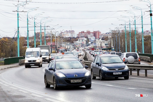 Примерно 16% ДТП происходит, когда водитель находится в состоянии алкогольного опьянения Примерно 16% ДТП происходит, когда водитель находится в состоянии алкогольного опьянения
