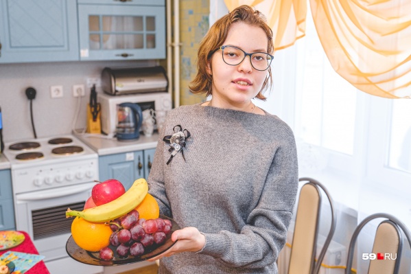 Клара научилась на курсах хорошо готовить и ориентироваться в городе, а скоро у нее появится работа Клара научилась на курсах хорошо готовить и ориентироваться в городе, а скоро у нее появится работа 