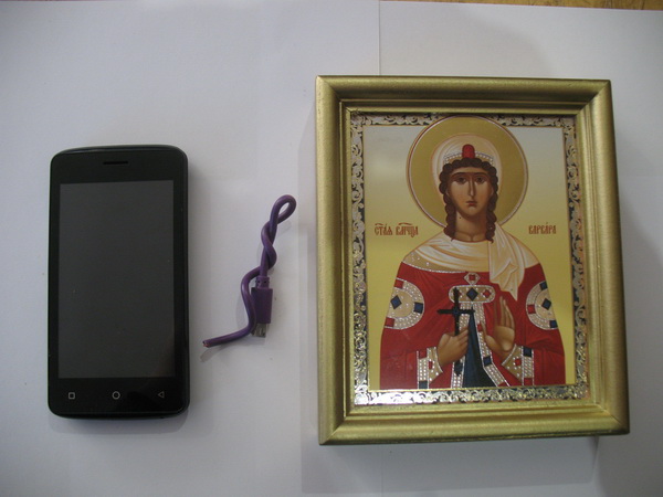 Жительница Ростовской области попыталась передать в мордовскую колонию телефон внутри иконы