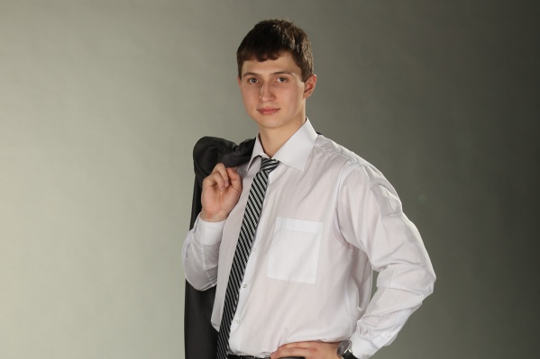21-летний Степан Макаров погиб в июле 2015 года 21-летний Степан Макаров погиб в июле 2015 года