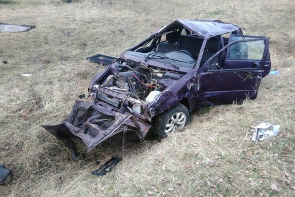 Автомобиль превратился в груду металла Автомобиль превратился в груду металла