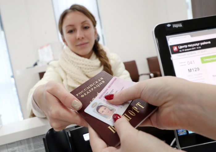 В ГИБДД объяснили, почему стоимость прав не изменится В ГИБДД объяснили, почему стоимость прав не изменится