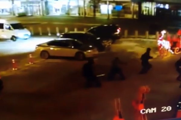 Ограбление заняло несколько секунд Ограбление заняло несколько секунд