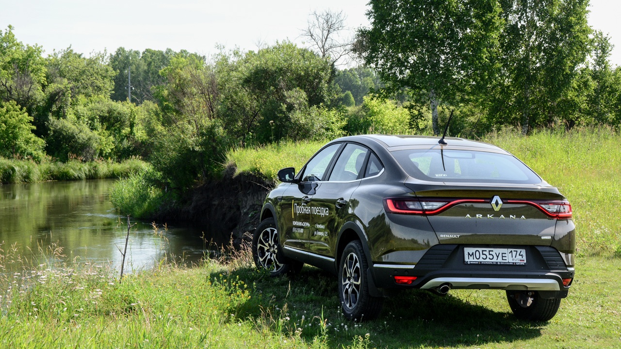 Кроме Renault, купе-кроссоверы выпускают BMW и Mercedes, что придает самому классу некий флёр элитности Кроме Renault, купе-кроссоверы выпускают BMW и Mercedes, что придает самому классу некий флёр элитности