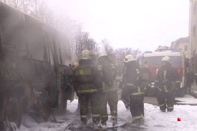 Чаще приходят новости о том, что автобусы загораются во время рейсов Чаще приходят новости о том, что автобусы загораются во время рейсов