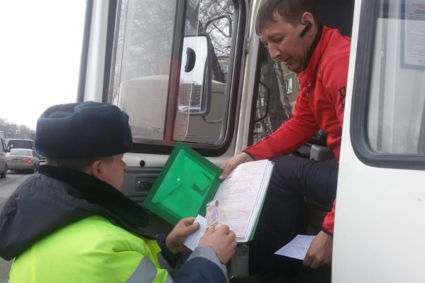Автоинспекторы выписали 111 протоколов за неправильную перевозку людей Автоинспекторы выписали 111 протоколов за неправильную перевозку людей