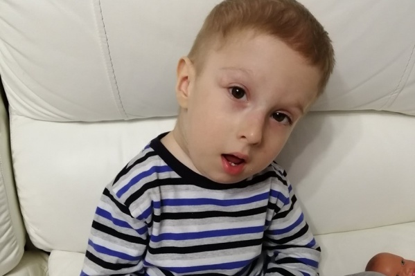 У Тимоши Павленко из Красноярска редчайшее заболевание, двухлетний малыш такой один на 2 миллиона У Тимоши Павленко из Красноярска редчайшее заболевание, двухлетний малыш такой один на 2 миллиона