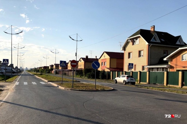 Жители Комарово просят власти не строить развязку в непосредственной близости к поселку Жители Комарово просят власти не строить развязку в непосредственной близости к поселку