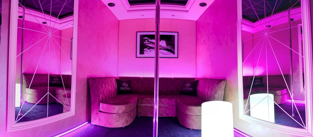 клуб паутина. ресторан паутина омск. ресторан паутина омск. мужской клуб паутина омск. клуб паутина дятьково.