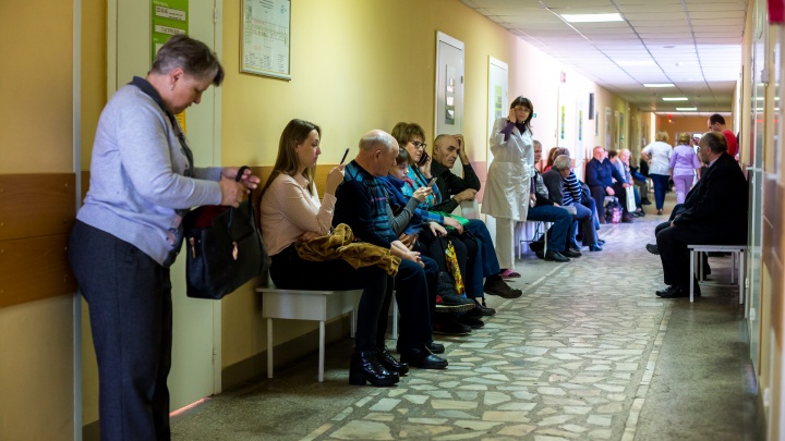 В Красноярске начали прививать от гриппа: кому положена бесплатная вакцина