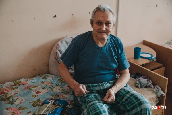 Александр Шматько жил в Минске, на Дальнем Востоке и на Севере. Последние 15 лет его дом — в Тюмени Александр Шматько жил в Минске, на Дальнем Востоке и на Севере. Последние 15 лет его дом — в Тюмени