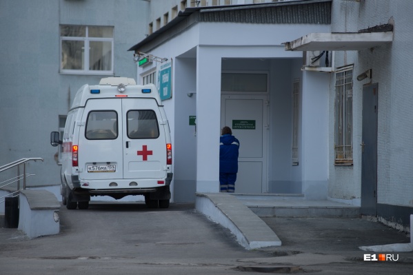 Пострадавшего фельдшера доставили в больницу с травмой головы Пострадавшего фельдшера доставили в больницу с травмой головы