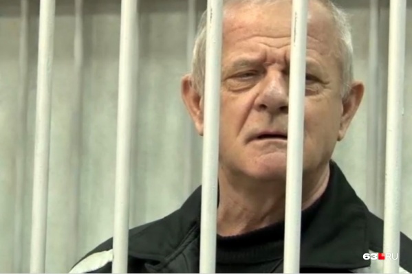 Впервые экс-полковника задержали в 2005 году Впервые экс-полковника задержали в 2005 году