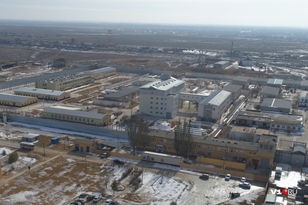 В ленинской колонии пособница ИГИЛ неоднократно привлекает к себе внимание СМИ и общественности В ленинской колонии пособница ИГИЛ неоднократно привлекает к себе внимание СМИ и общественности