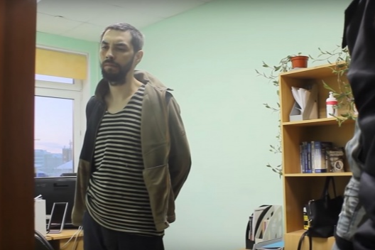 Денис Поздеев, задержанный сразу после убийства мальчика, признан психически больным Денис Поздеев, задержанный сразу после убийства мальчика, признан психически больным
