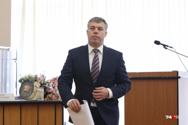 Сергей Селещук возглавлял в Челябинской гордуме комиссию по бюджету, экономике и муниципальному имуществу Сергей Селещук возглавлял в Челябинской гордуме комиссию по бюджету, экономике и муниципальному имуществу