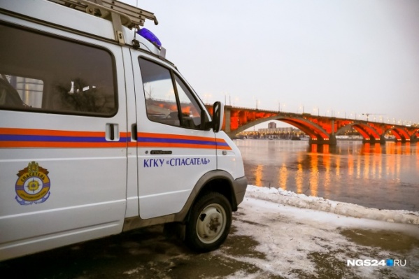 Еще одна заявка была на Гладкова на попытку суицида, но человека отговорили от страшного шага Еще одна заявка была на Гладкова на попытку суицида, но человека отговорили от страшного шага