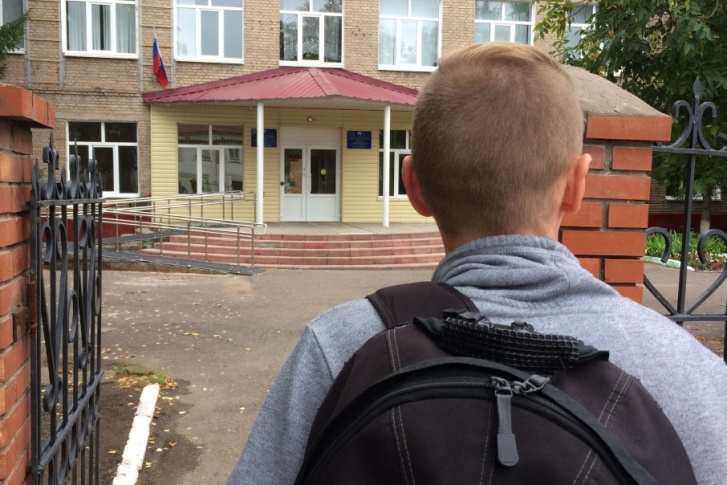 Любой родитель, пожалуй, сегодня задумался: а не угрожает ли моему чаду что-то подобное в шумных школьных коридорах? Любой родитель, пожалуй, сегодня задумался: а не угрожает ли моему чаду что-то подобное в шумных школьных коридорах?