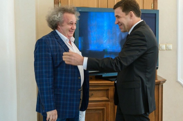 Директор «Ночи музыки» Евгений Горенбург и губернатор Евгений Куйвашев Директор «Ночи музыки» Евгений Горенбург и губернатор Евгений Куйвашев