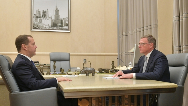Бурков встретился с Медведевым. Кратко — о чём они говорили