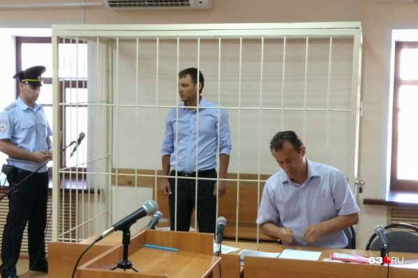 Михаил Архипов останется под стражей еще на три месяца Михаил Архипов останется под стражей еще на три месяца 