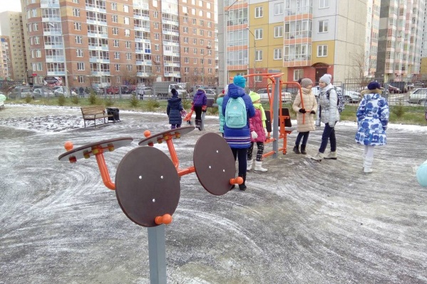 Новый парк у школы <nobr class="_">№ 152</nobr> Новый парк у школы <nobr class="_">№ 152</nobr>