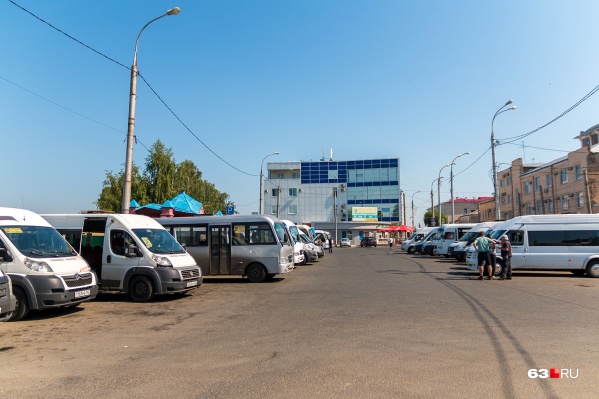 Коммерческих маршрутов в Самаре становится всё меньше Коммерческих маршрутов в Самаре становится всё меньше