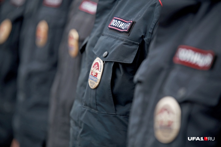 Полицейские нашли нападавшего и обезвредили его Полицейские нашли нападавшего и обезвредили его