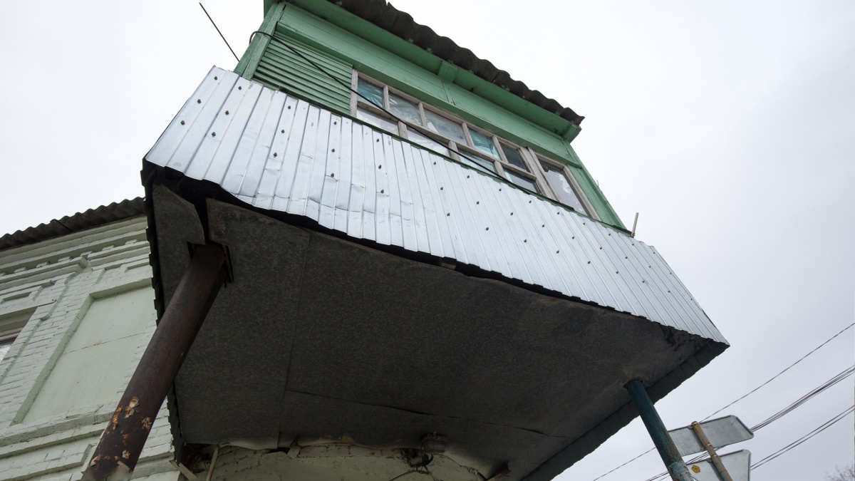 Вот такой балкон можно встретить увидеть в...