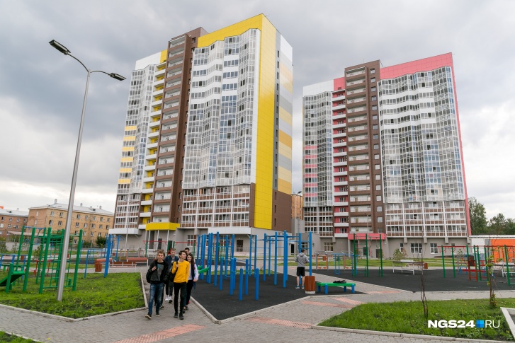 Общежития находятся на Борисова, рядом с учебным корпусом Общежития находятся на Борисова, рядом с учебным корпусом