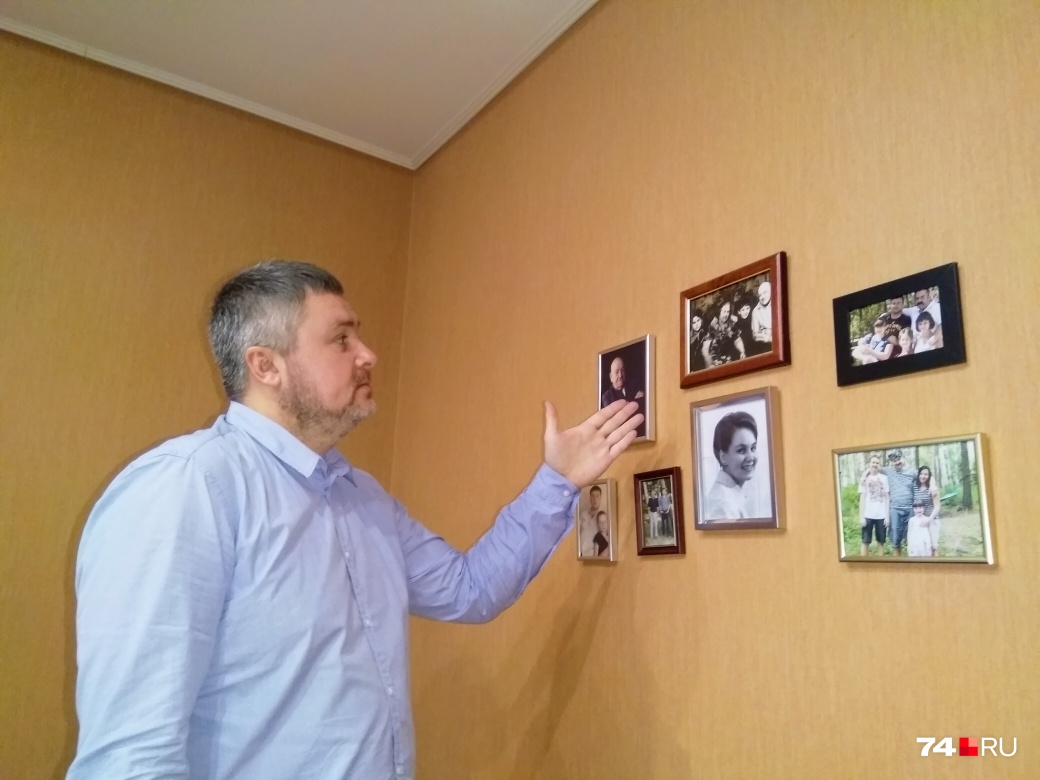 Алексей Мамаев несколько лет прожил в одной квартире со знаменитым дедом — Владимиром Гусаровым