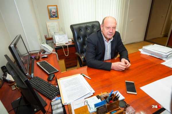 Сейчас кресло главного архитектора города занимает Николай Ющенко, но у него появились конкуренты Сейчас кресло главного архитектора города занимает Николай Ющенко, но у него появились конкуренты