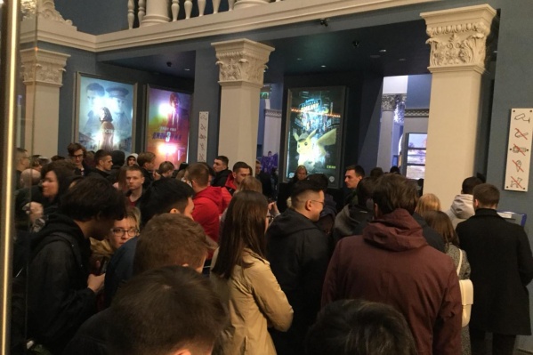 Первый сеанс прошел 29 апреля в 00:05 Первый сеанс прошел 29 апреля в 00:05