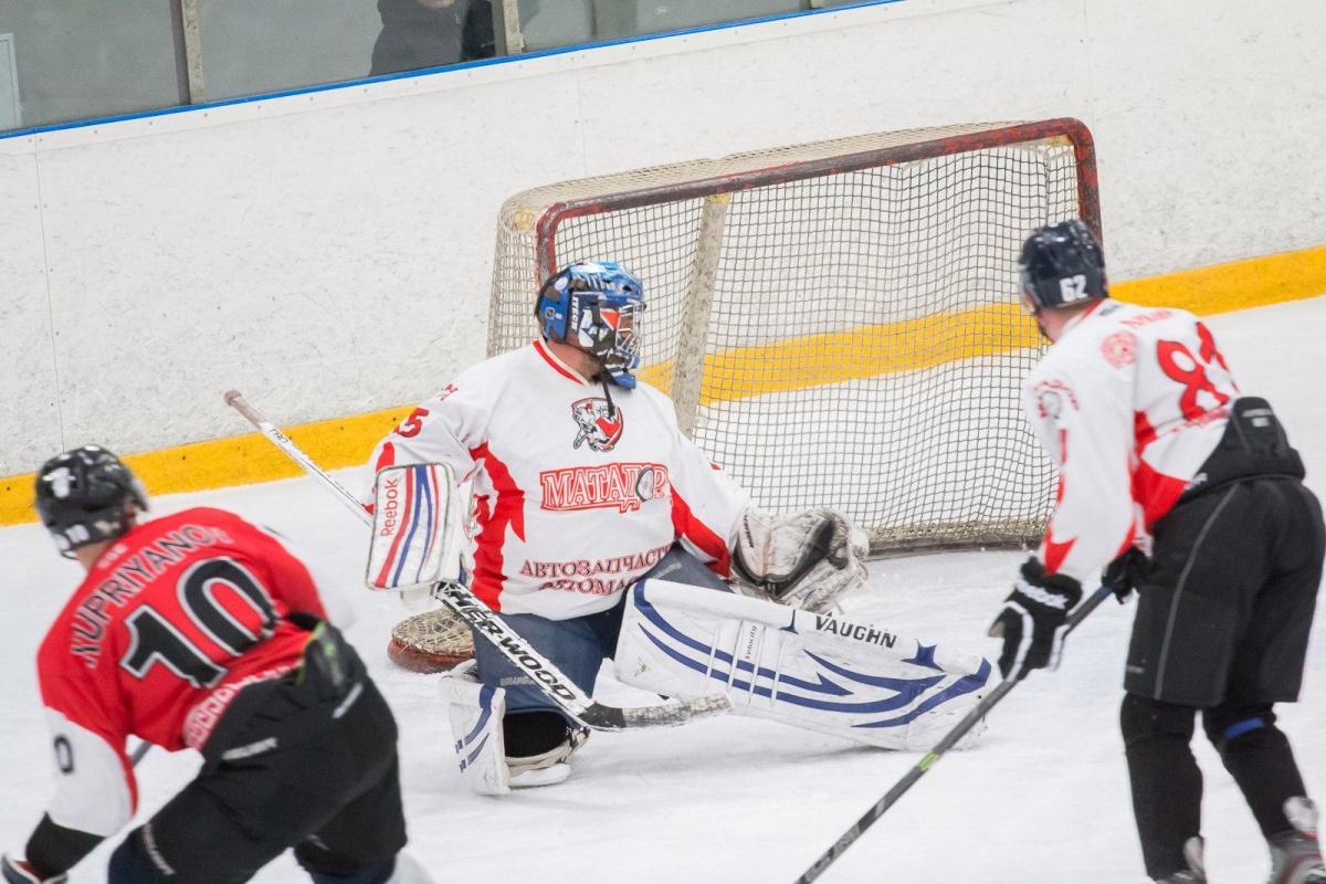 Виктор играл в хоккей в Челябинске и Магнитогорске<br>