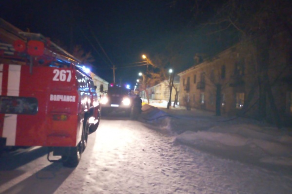 Из дома эвакуировались 30 человек Из дома эвакуировались 30 человек