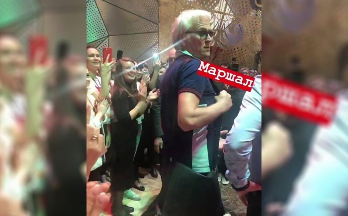 Александр Маршал на корпоративе «Сима-ленда» Александр Маршал на корпоративе «Сима-ленда»