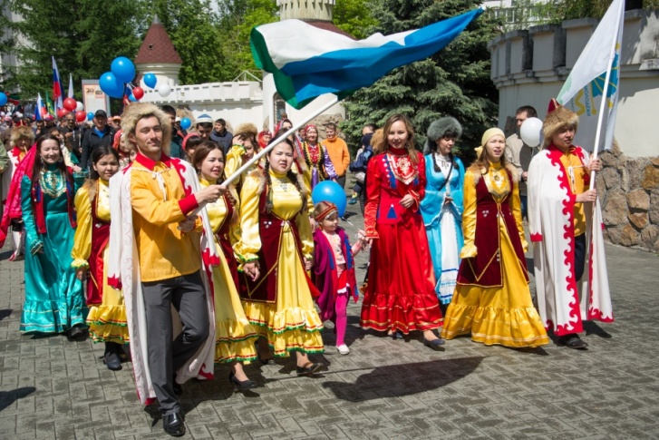 В Челябинске проживает 153 национальности В Челябинске проживает 153 национальности