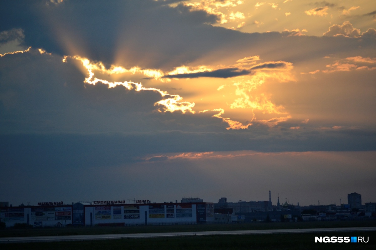 Зеленое небо омск покрышкино фото