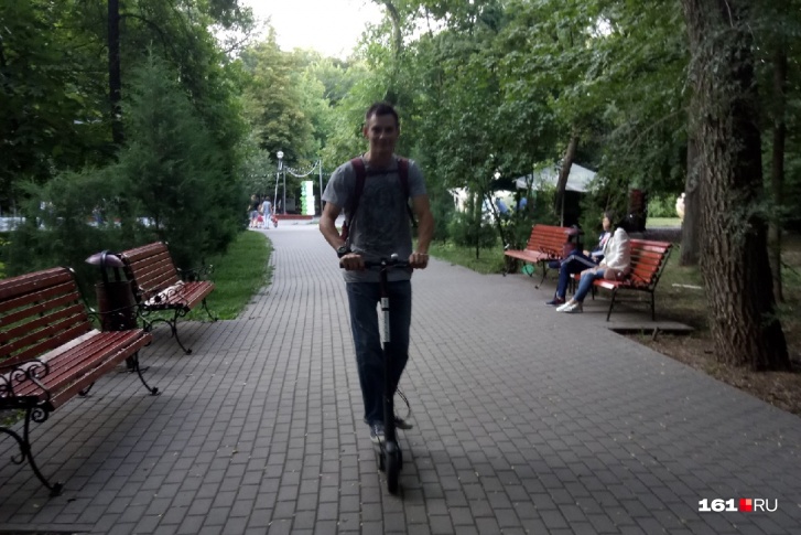 Скоро на электросамокате нельзя будет разгоняться Скоро на электросамокате нельзя будет разгоняться