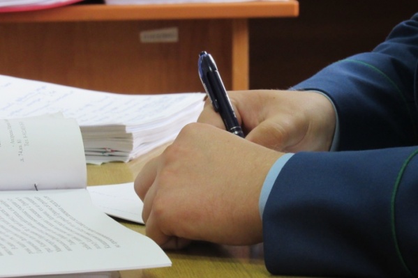 За фальсификацию допроса ныне уволенному следователю грозит семь лет тюрьмы За фальсификацию допроса ныне уволенному следователю грозит семь лет тюрьмы