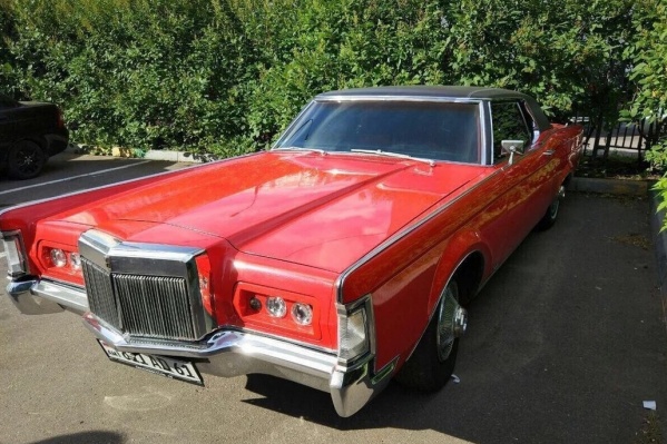 За такой «дредноут» Lincoln Mark III просят 2,1 миллиона рублей За такой «дредноут» Lincoln Mark III просят 2,1 миллиона рублей