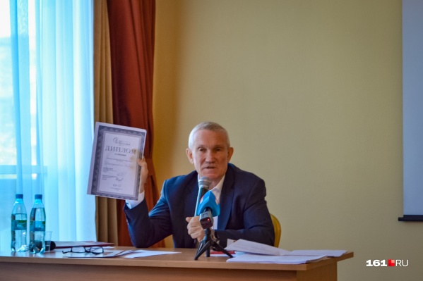Валерий Буштырев рассказал о проблемах перинатального центра Валерий Буштырев рассказал о проблемах перинатального центра