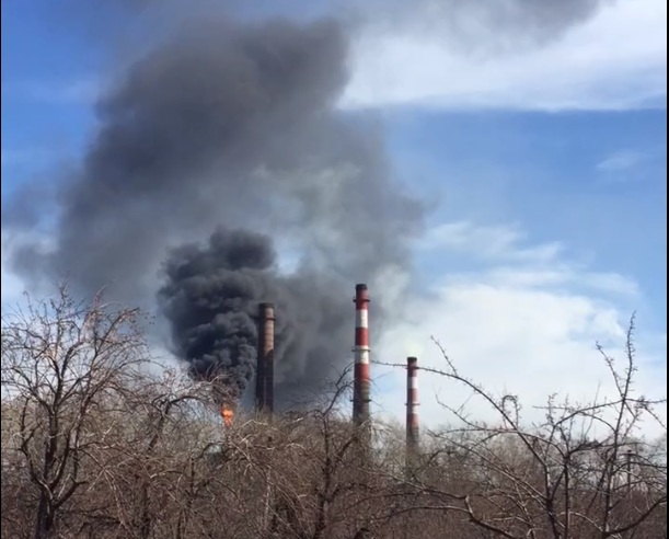 «Пламя высотой 15 метров»: в Челябинске возгорание на Электродном заводе