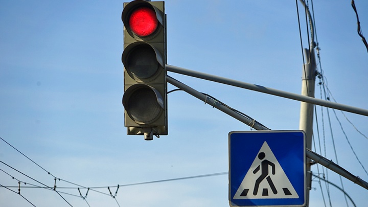 В Красноярске вводят новую систему управления светофорами. Когда увидим первые результаты?