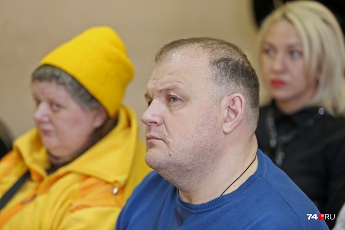 Застройщика отпустили из-под домашнего ареста под залог, но достраивать дома он так и не начал Застройщика отпустили из-под домашнего ареста под залог, но достраивать дома он так и не начал