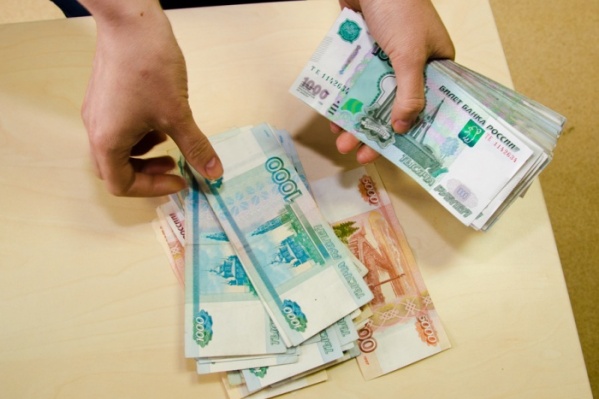 По городу гуляют поддельные 1000 и 5000 купюры По городу гуляют поддельные 1000 и 5000 купюры