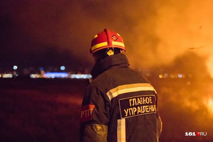 Причиной пожара, скорее всего, стало неосторожное обращение с огнем Причиной пожара, скорее всего, стало неосторожное обращение с огнем