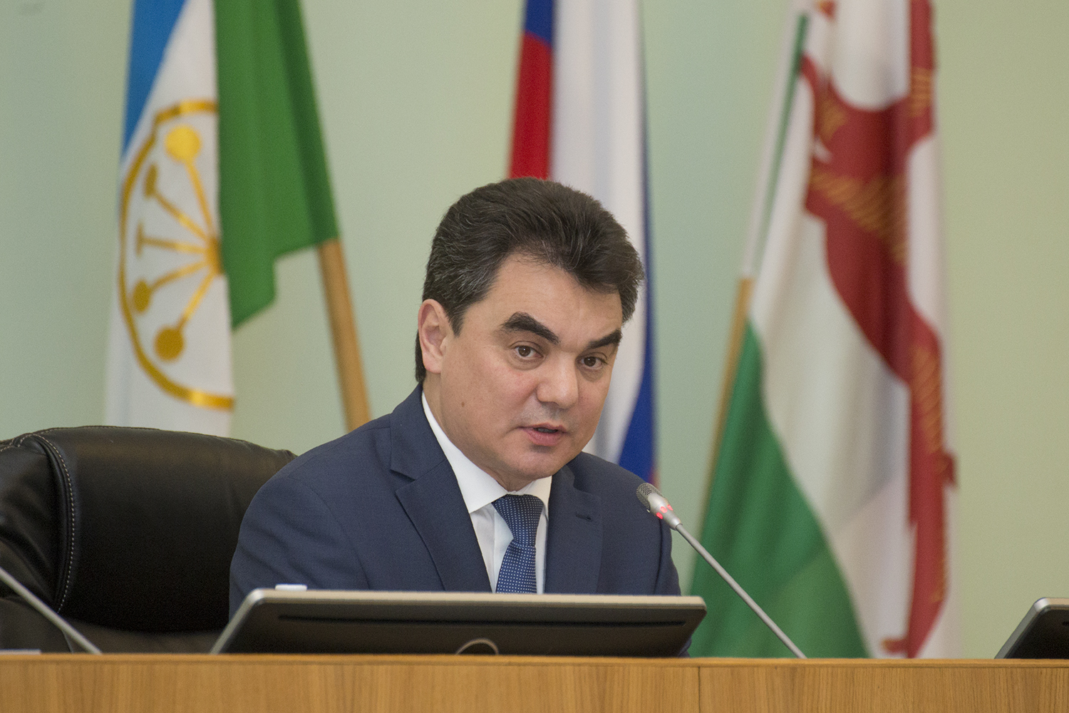 «Смогу эффективнее помогать родной Уфе»: кандидатуру Ирека Ялалова предложили в Совет Федерации